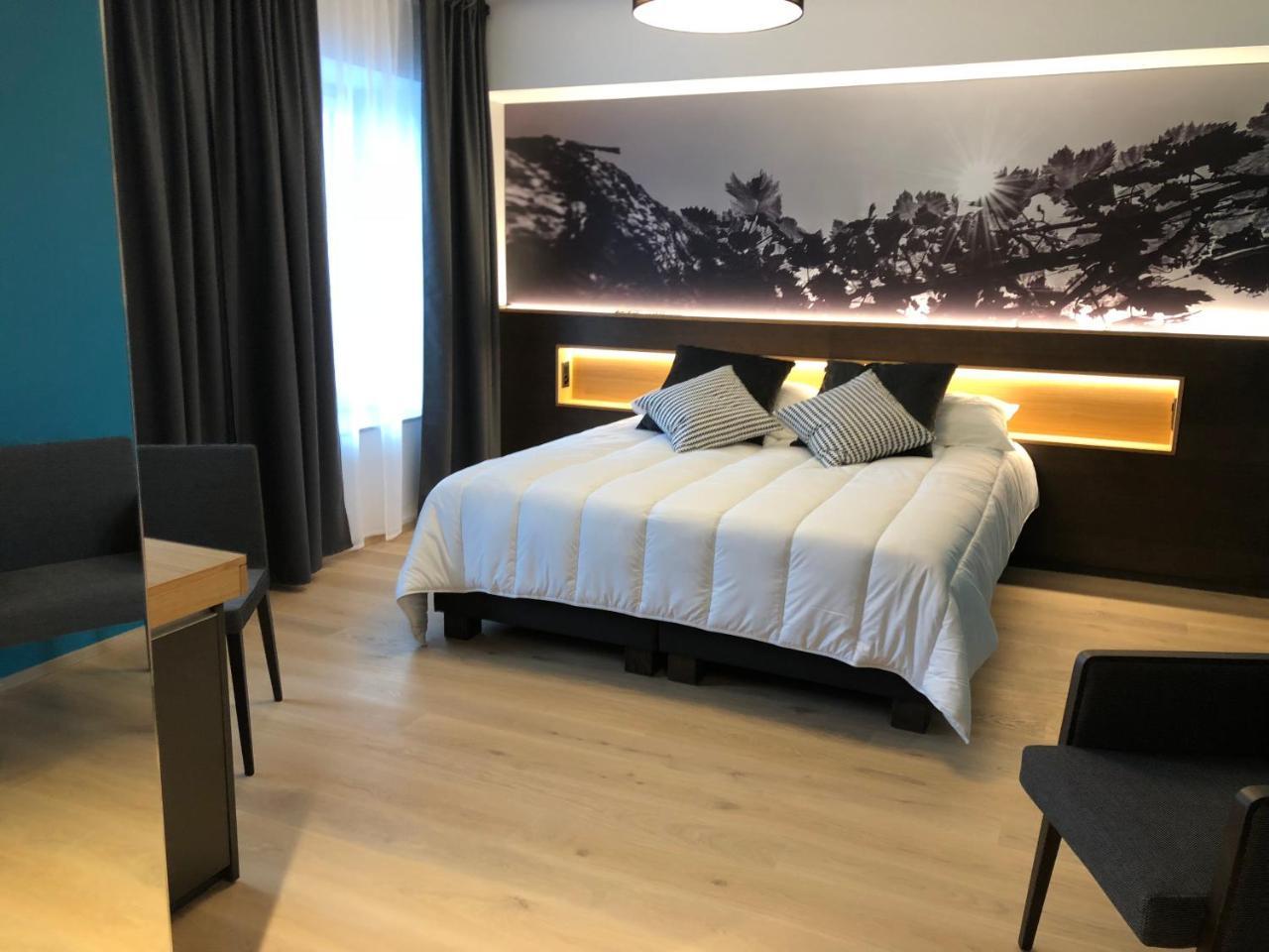Auberge De La Tour Trelex Eksteriør bilde
